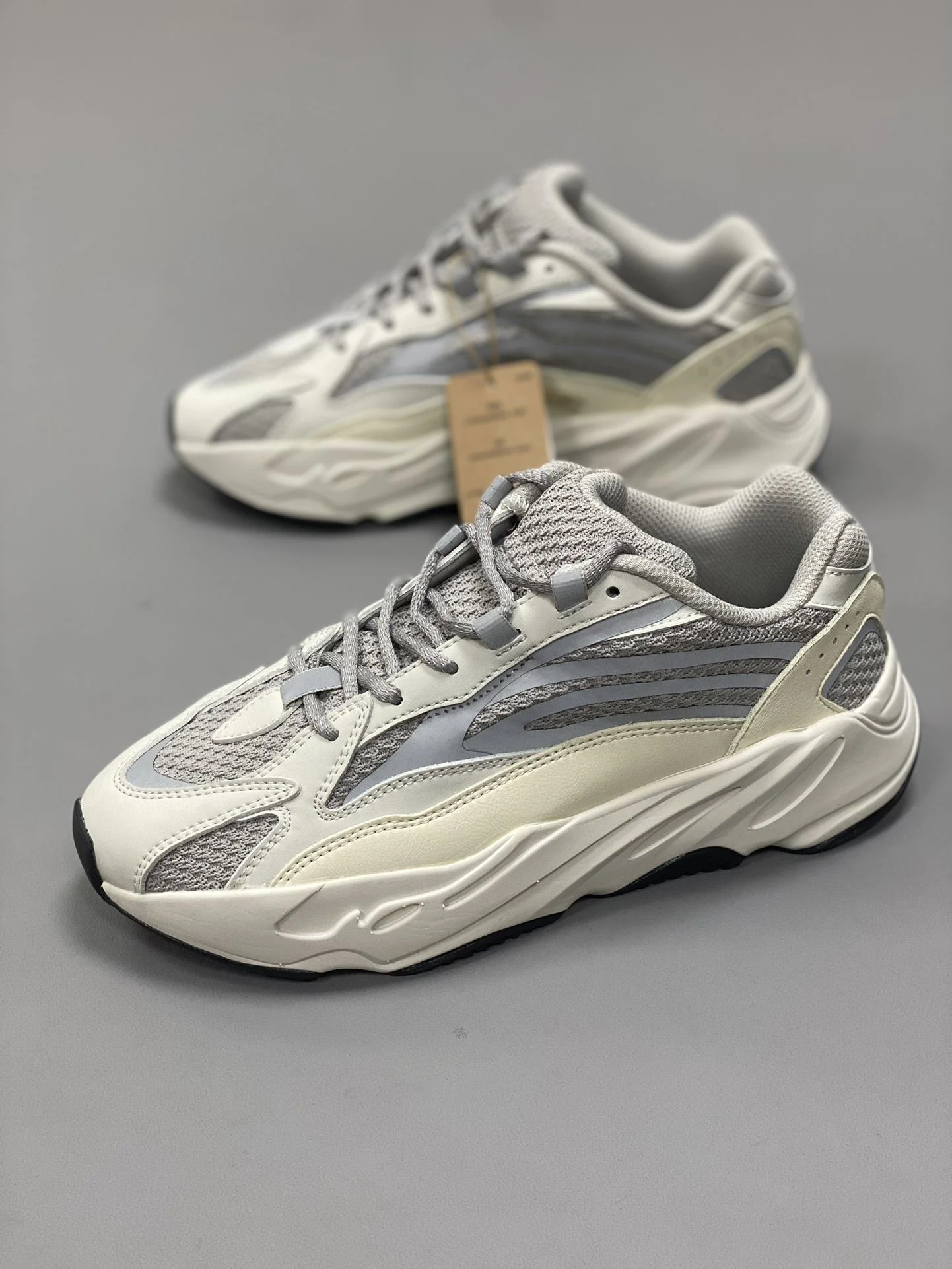 Adidas Yeezy 700 Shoes Trendsetting 16179