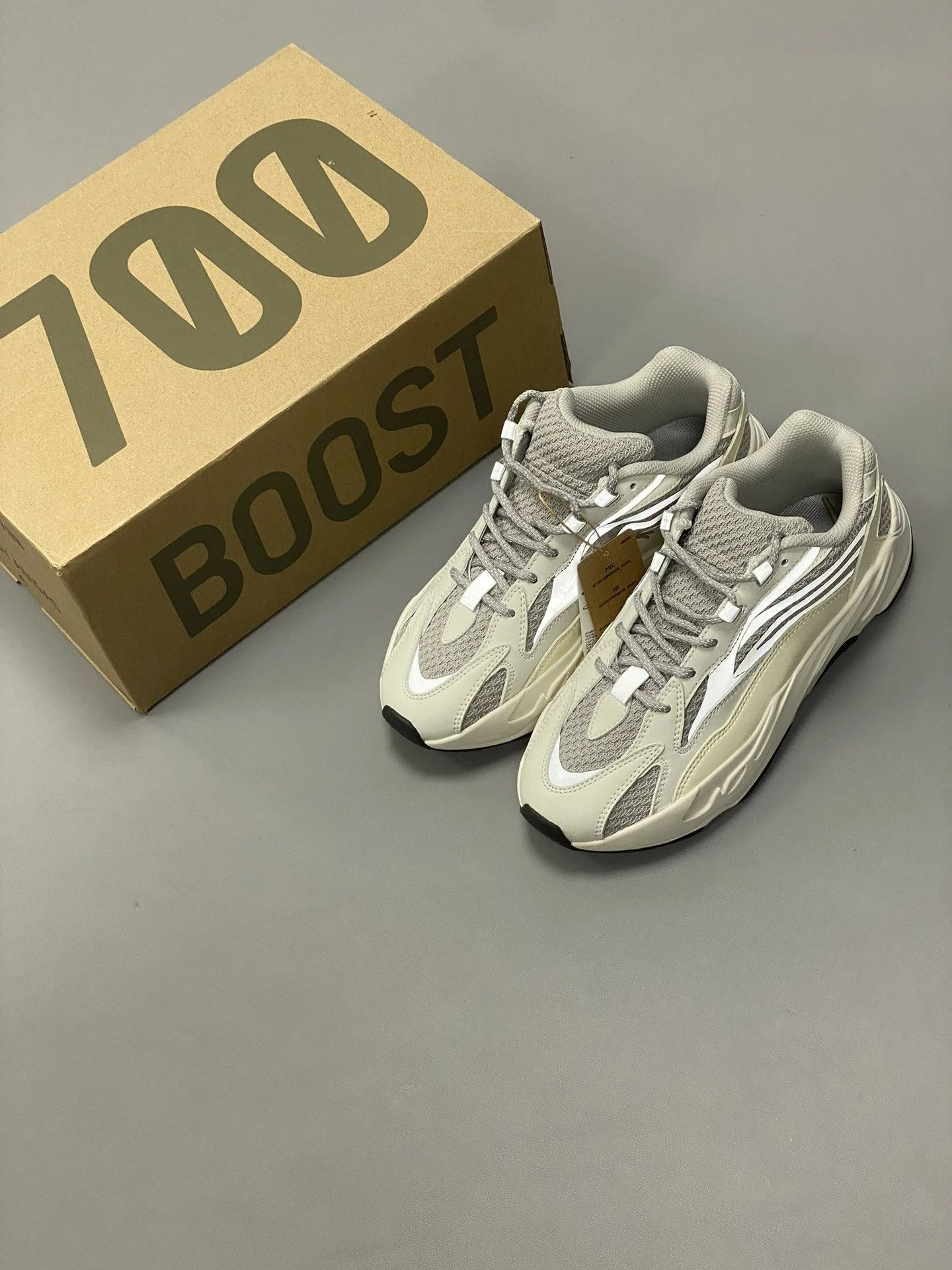 Adidas Yeezy 700 Shoes Trendsetting 16179