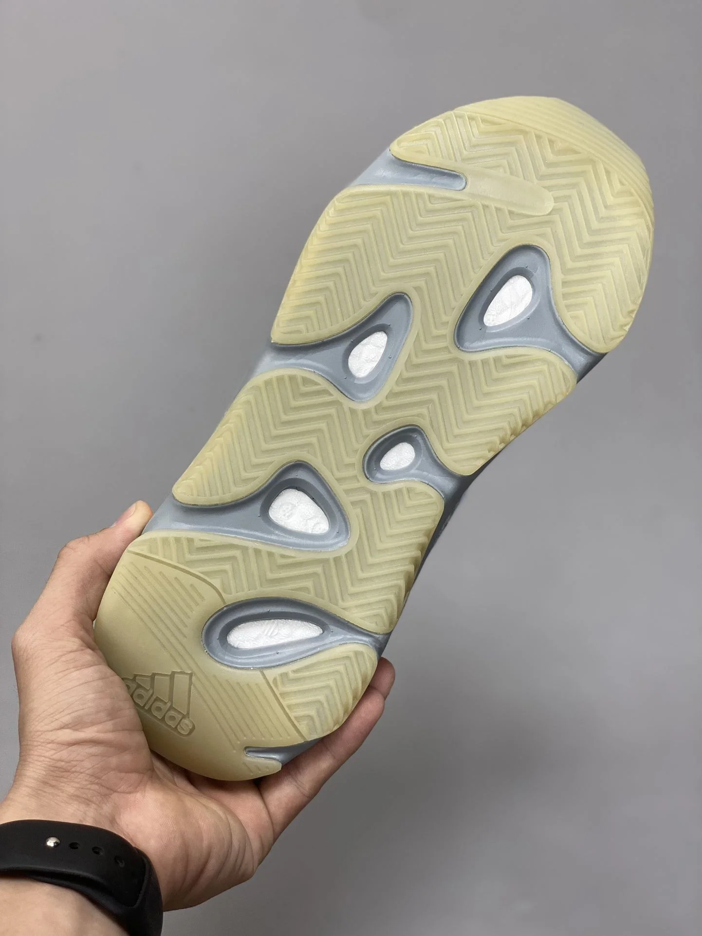 Adidas Yeezy 700 Shoes Trendy 16167