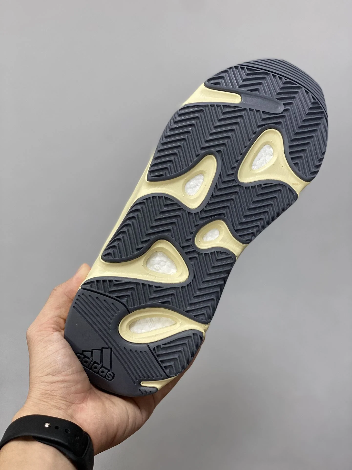 ZeroBulk Adidas Yeezy 700 Shoes 16148