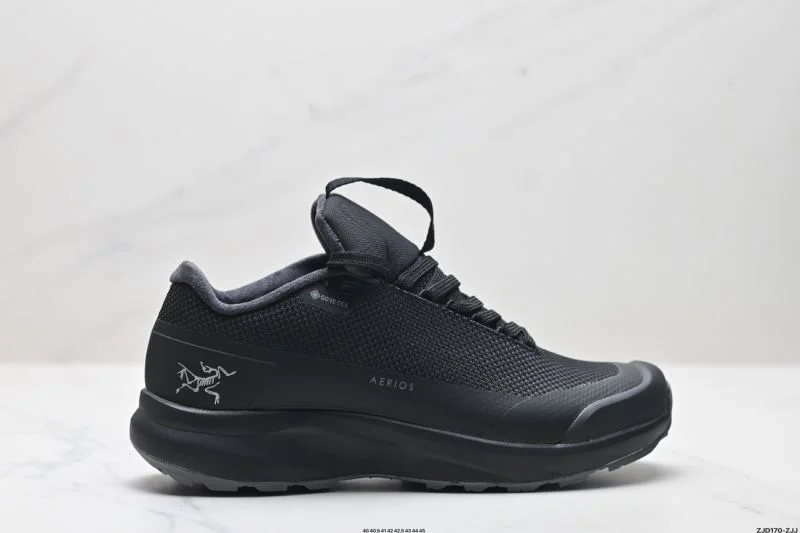 Akc Teryx Shoes AllSeason 3832
