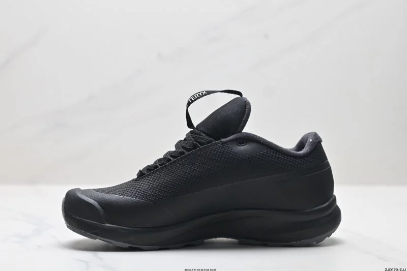 Akc Teryx Shoes AllSeason 3832