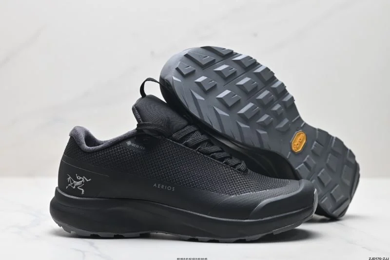 Akc Teryx Shoes AllSeason 3832