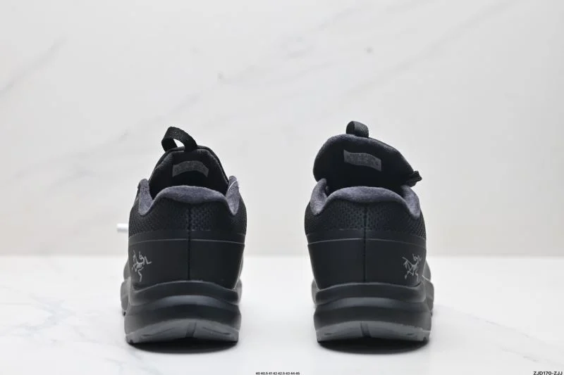 Akc Teryx Shoes AllSeason 3832
