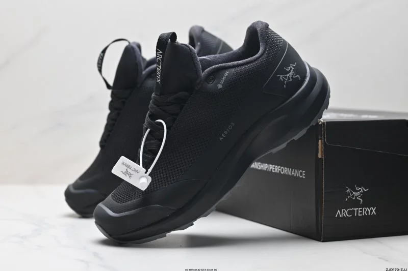 Akc Teryx Shoes AllSeason 3832