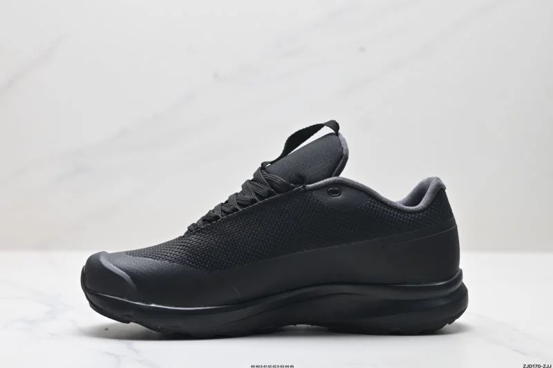 Akc Teryx Shoes Stretchable 3821