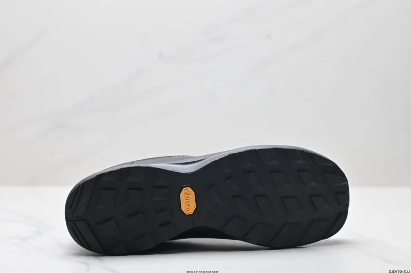 Akc Teryx Shoes Stretchable 3821