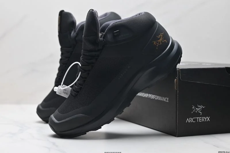 Akc Teryx Shoes SmoothTexture 3831