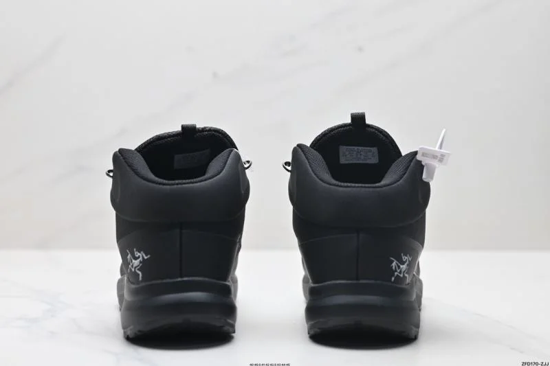 Akc Teryx Shoes Versatile 3837
