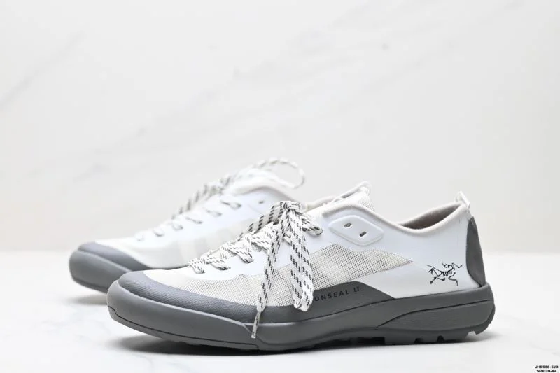 Akc Teryx Shoes Stretchable 3819