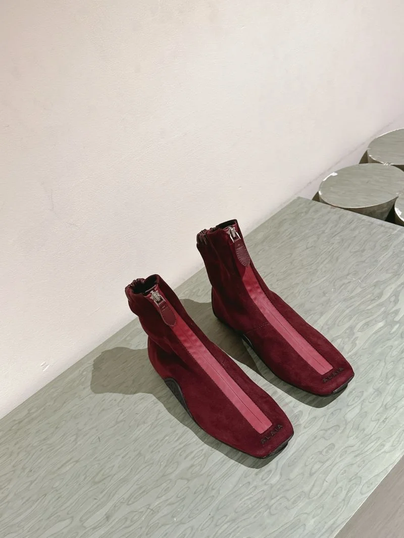 Alaia Boots Snug 13323