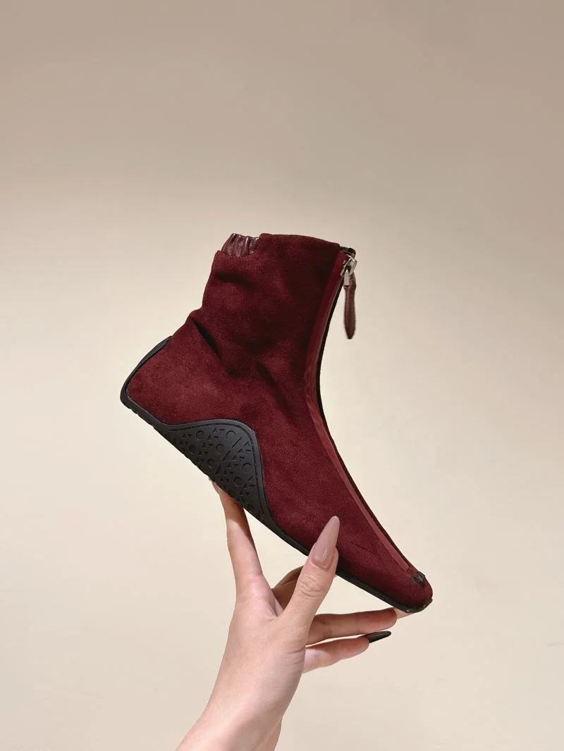 Alaia Boots Snug 13323