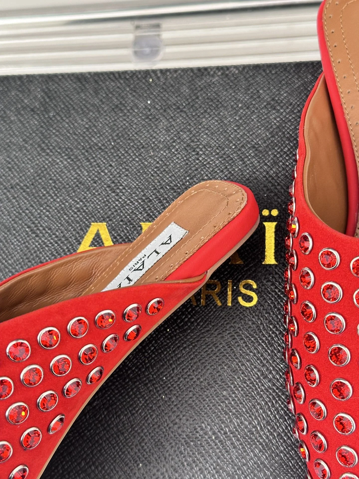 Alaia Sandals HighQuality 8538