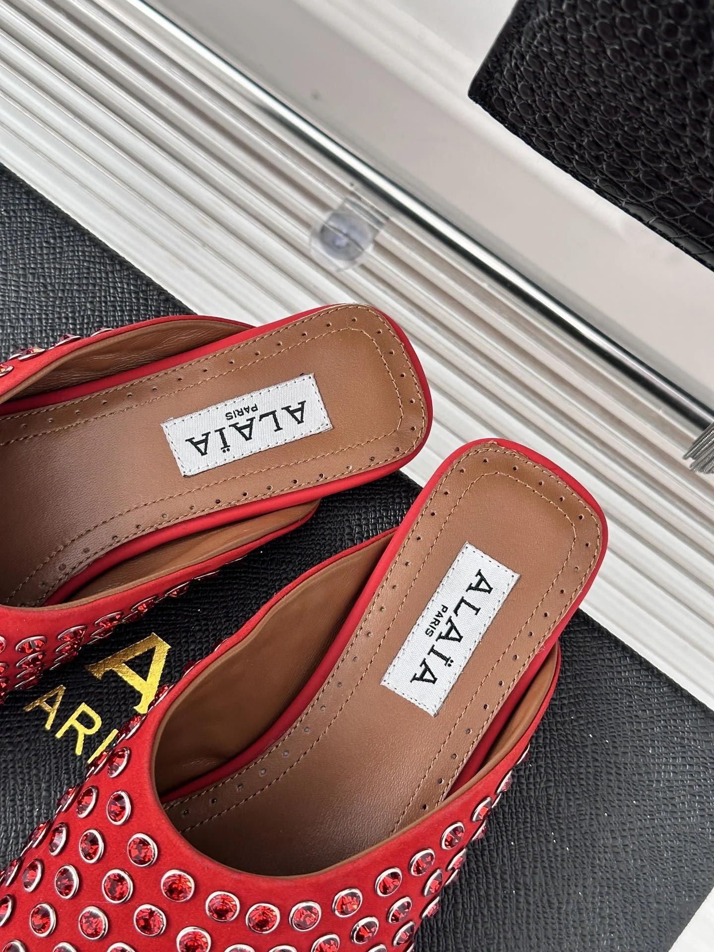 Alaia Sandals HighQuality 8538