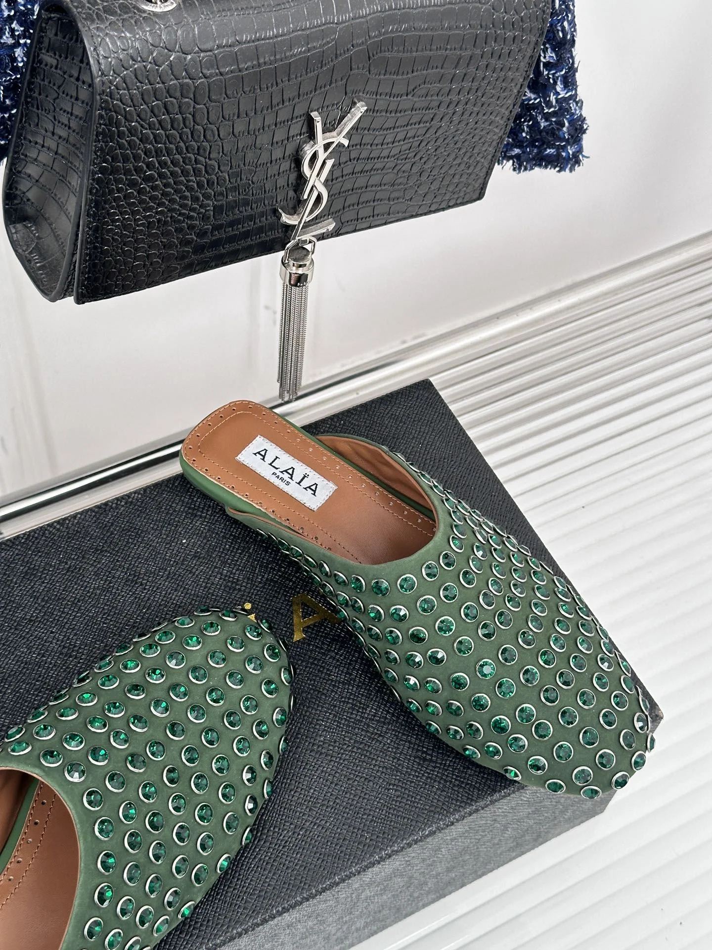 QuickDry Alaia Sandals 8540