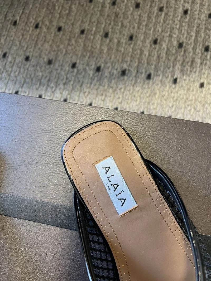 Effortless Alaia Sandals 13238