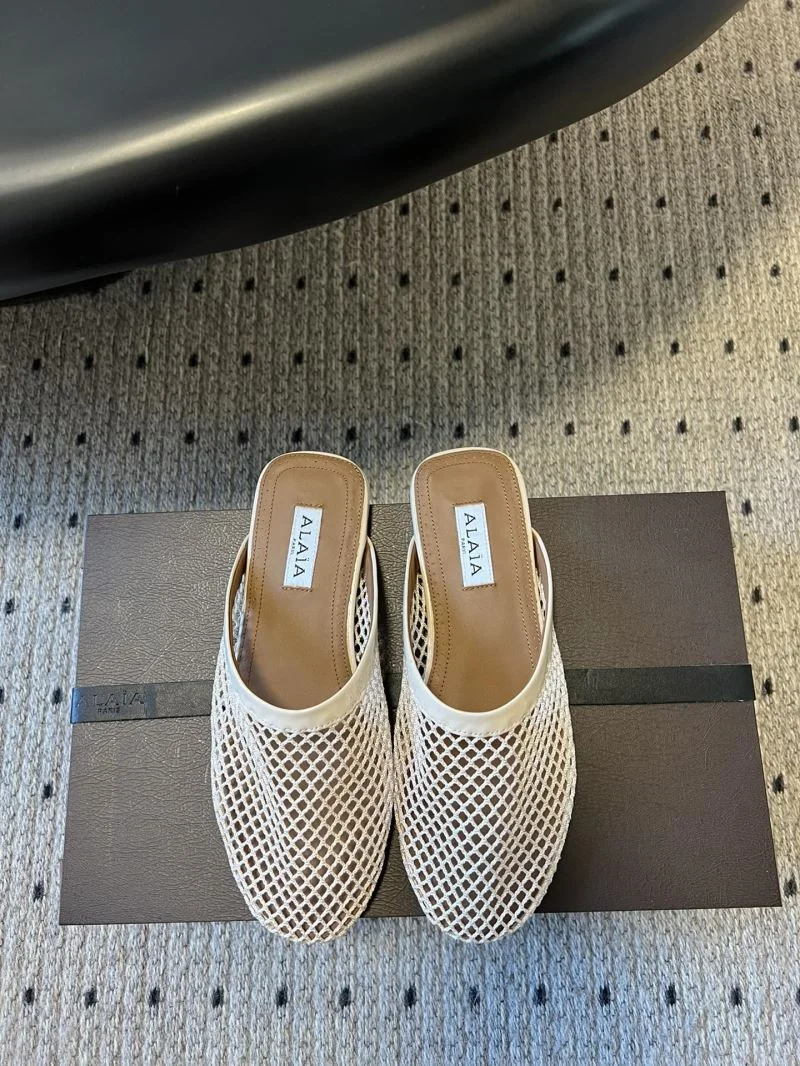 Alaia Sandals OdorResistant 13227