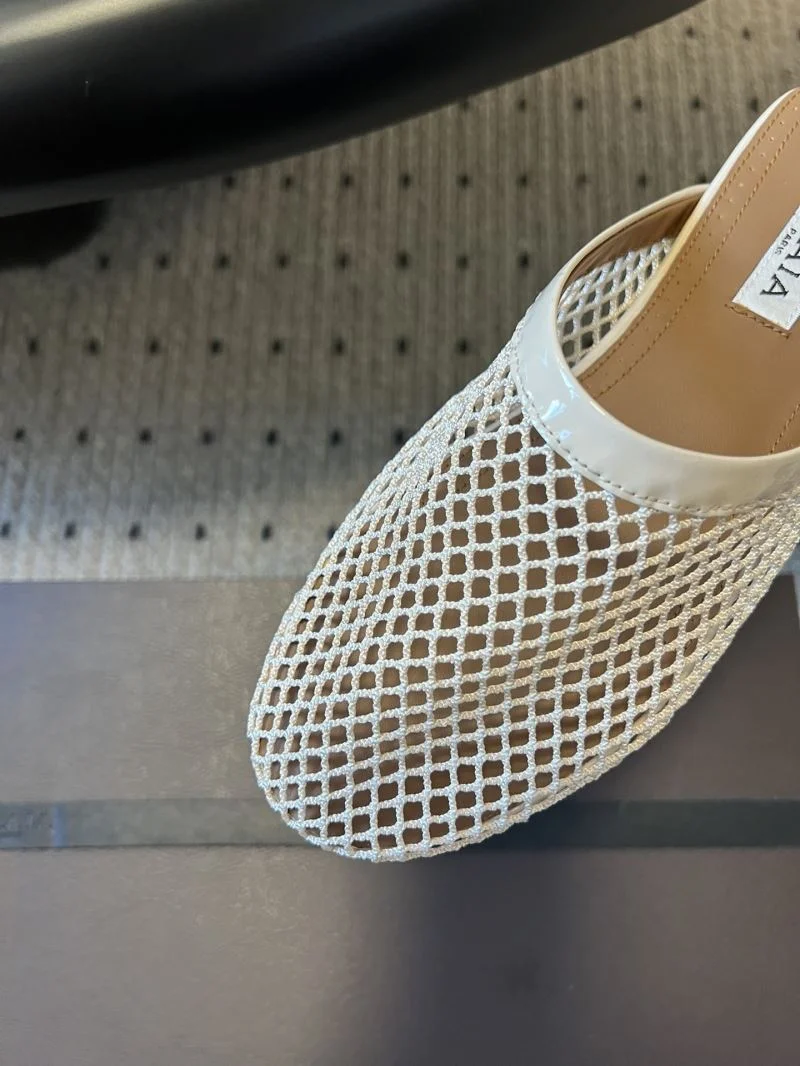 Alaia Sandals OdorResistant 13227