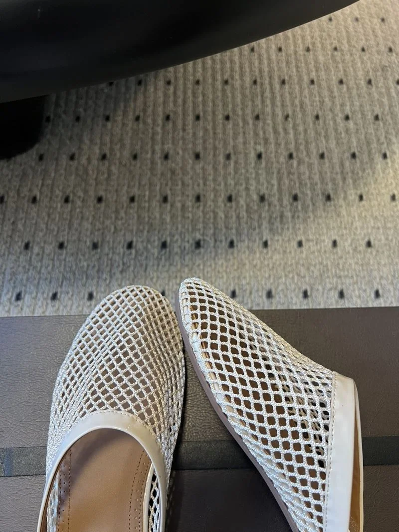Alaia Sandals OdorResistant 13227
