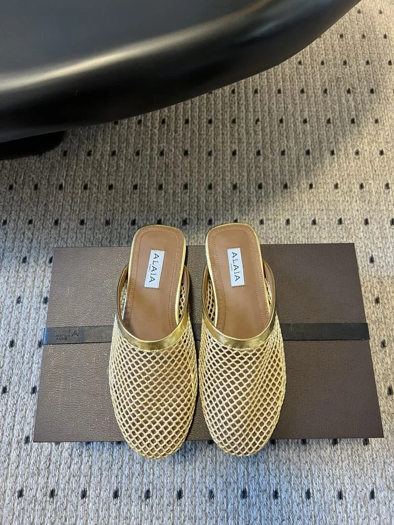 Alaia Sandals Breathable 13208