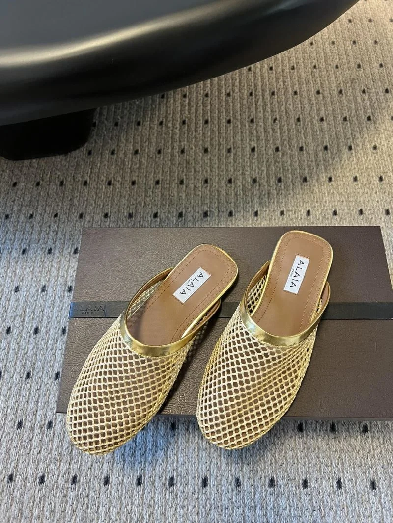 Alaia Sandals Breathable 13208