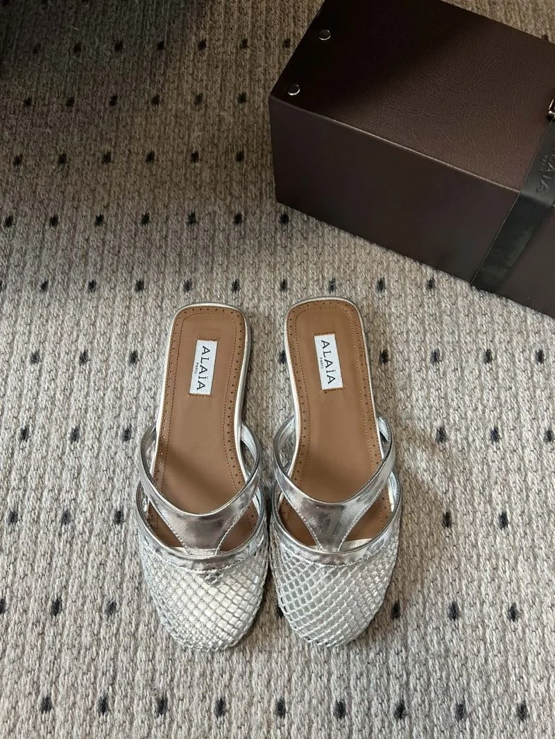 Alaia Sandals Youthful 13204