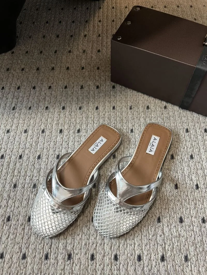 Alaia Sandals Youthful 13204