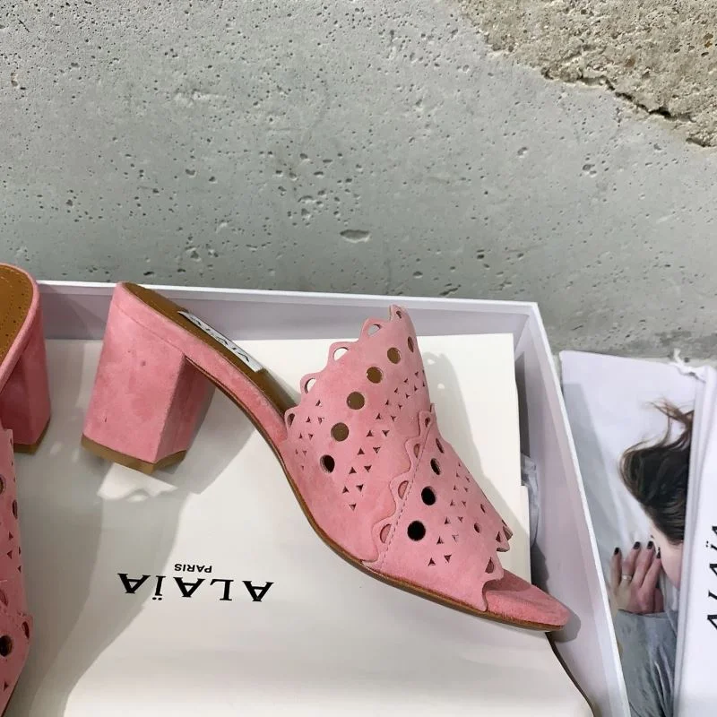 Chic Alaia Sandals 13202