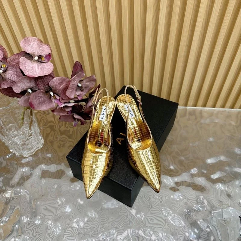 Alaia Sandals Supportive 13197