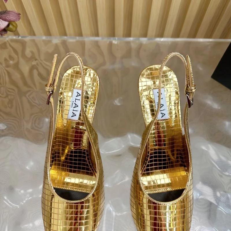 Alaia Sandals Supportive 13197