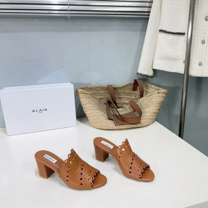 Alaia Sandals Seasonal 13192