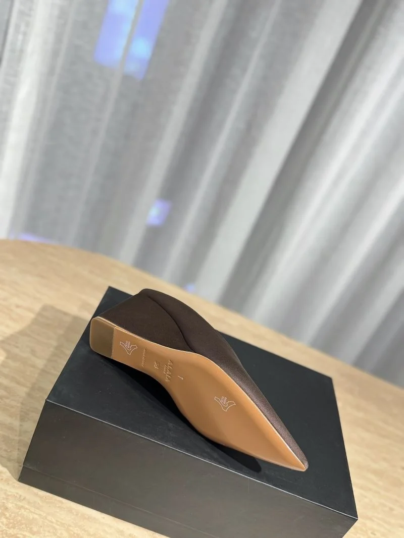 Alaia Sandals Affordable 10750