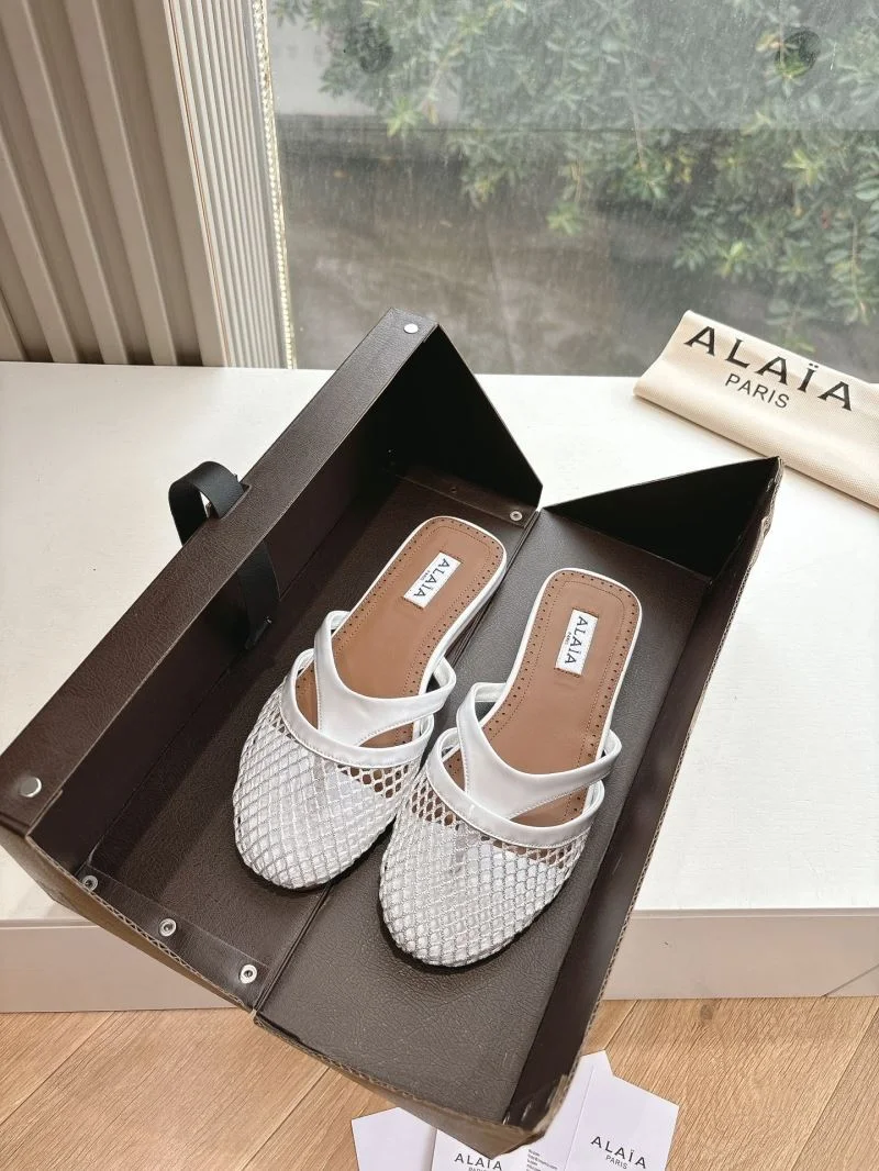 Practical Alaia Sandals 10760