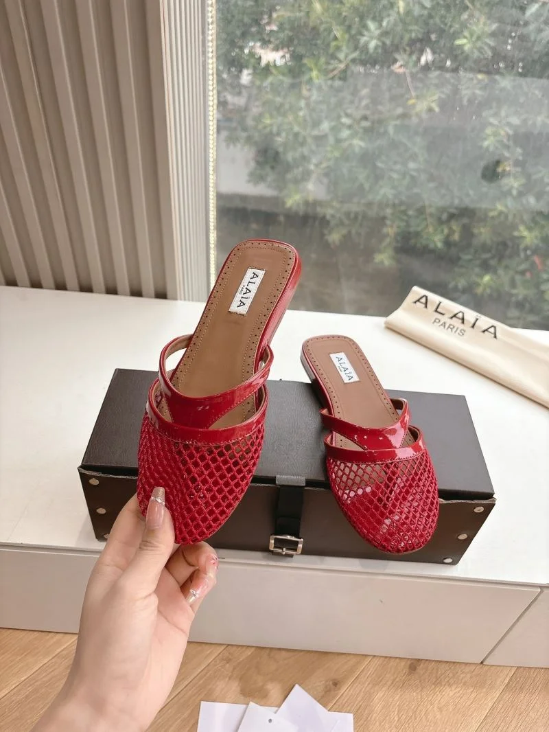 FlexibleFit Alaia Sandals 10775