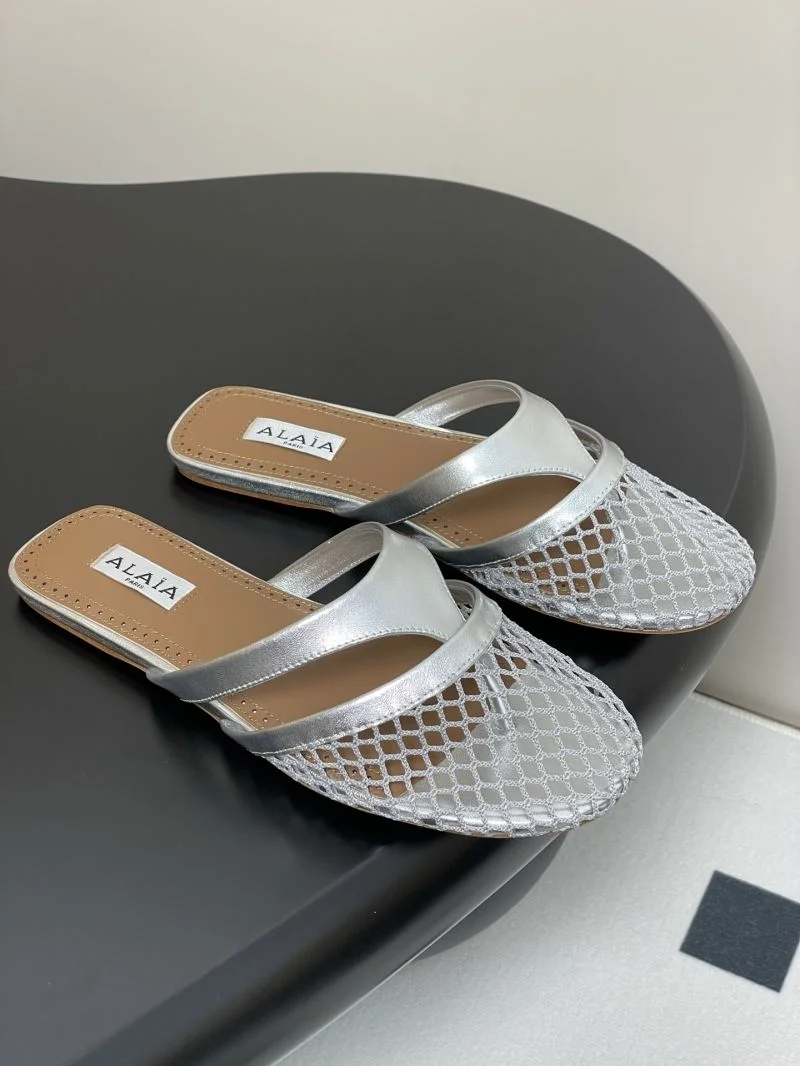 Alaia Sandals Cozy 10741
