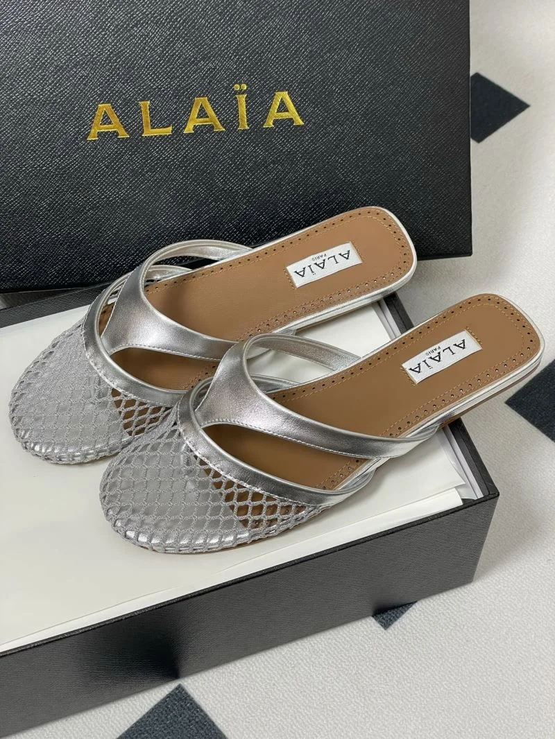 Alaia Sandals Cozy 10741