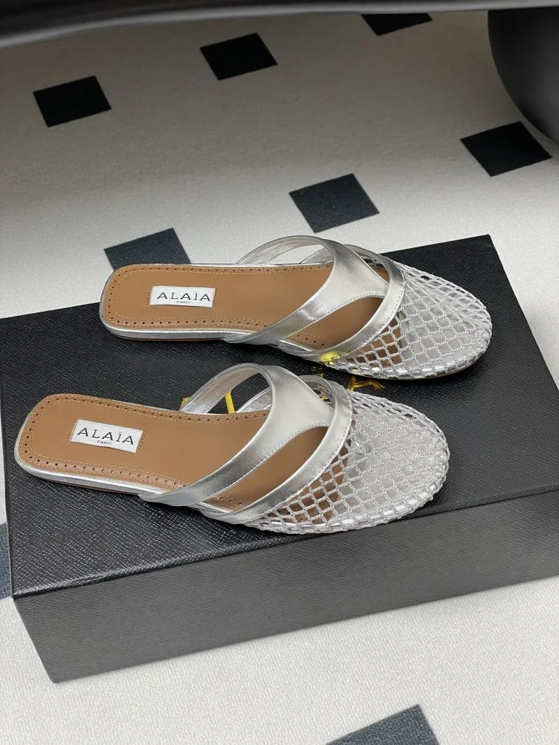 Alaia Sandals Cozy 10741