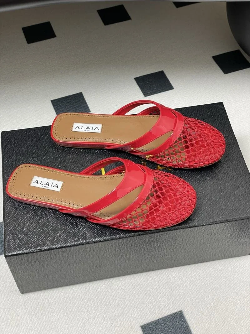 Effortless Alaia Sandals 10752