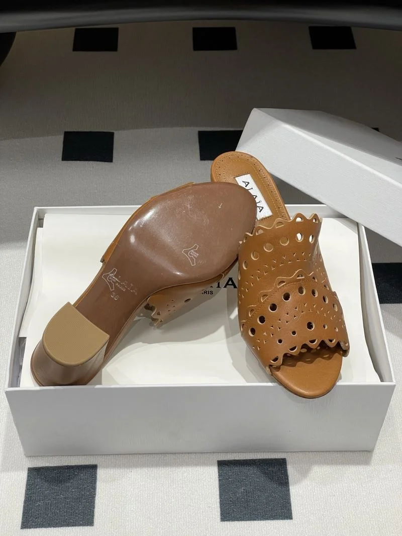 Comfortable Alaia Sandals 10736