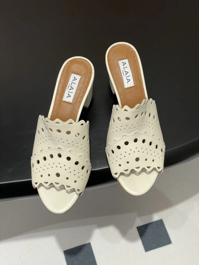 Alaia Sandals Stretchable 10733