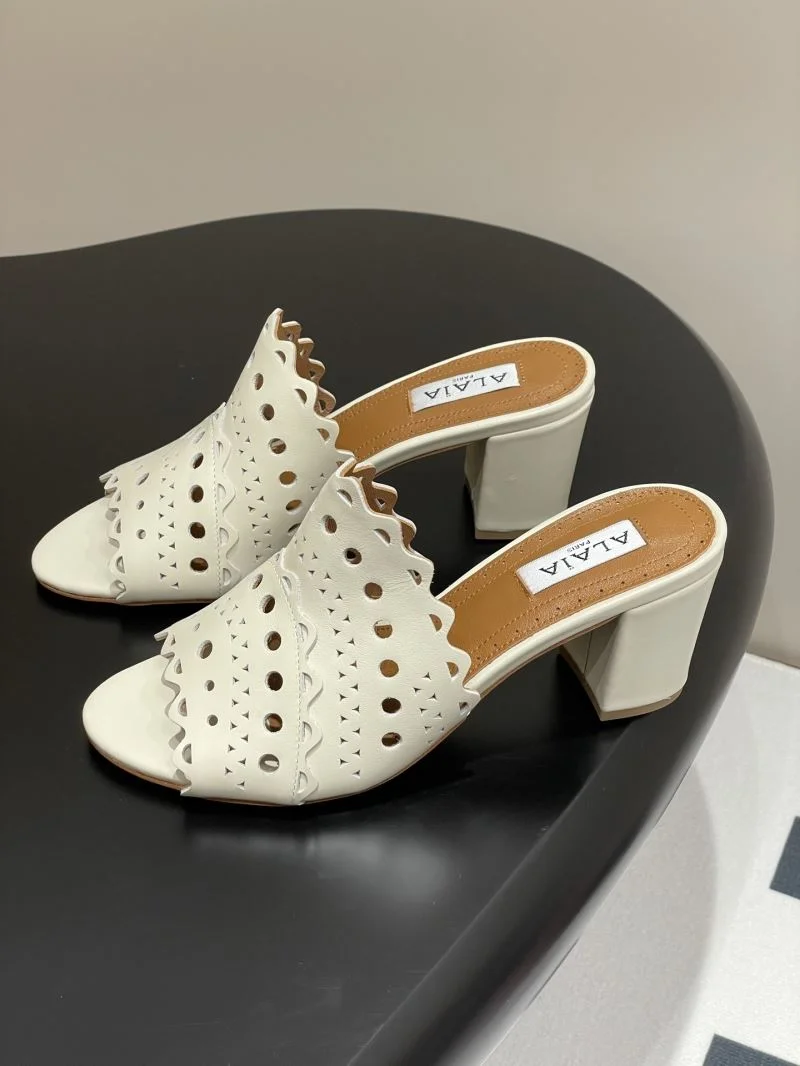 Alaia Sandals Stretchable 10733