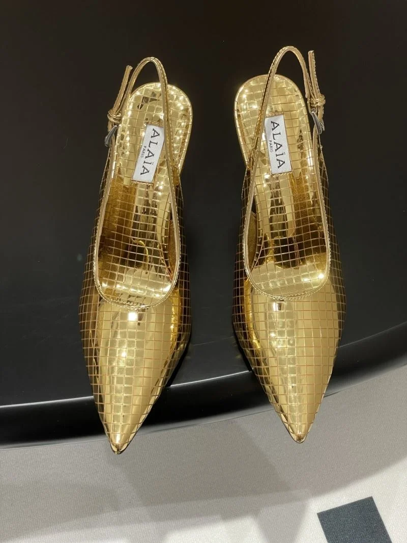 Alaia Sandals Affordable 10762