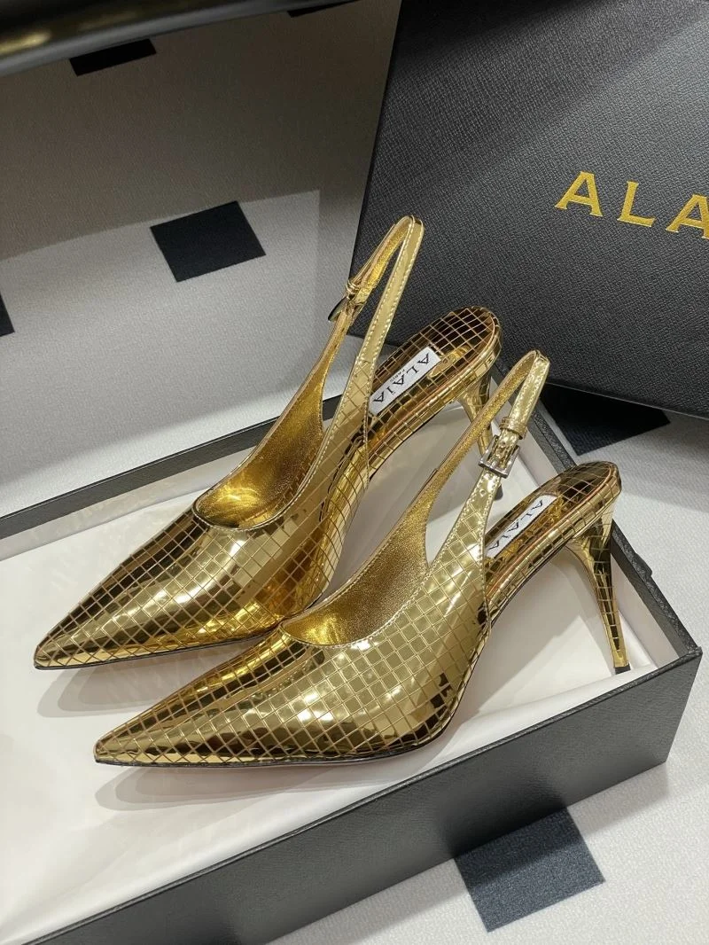 Alaia Sandals Affordable 10762