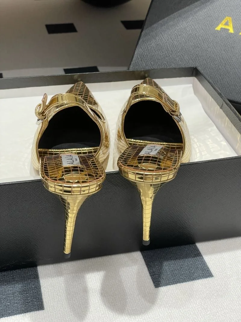 Alaia Sandals Affordable 10762