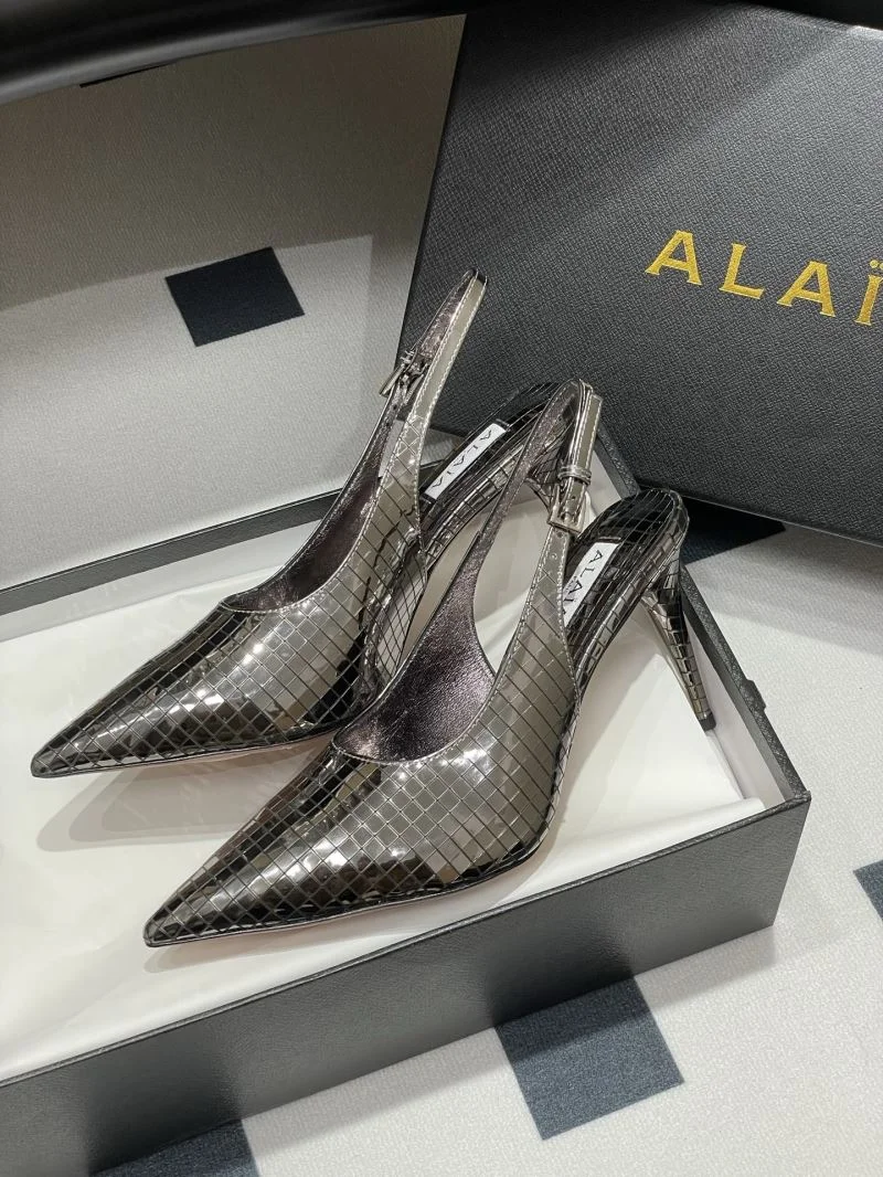 Alaia Sandals Sophisticated 10732