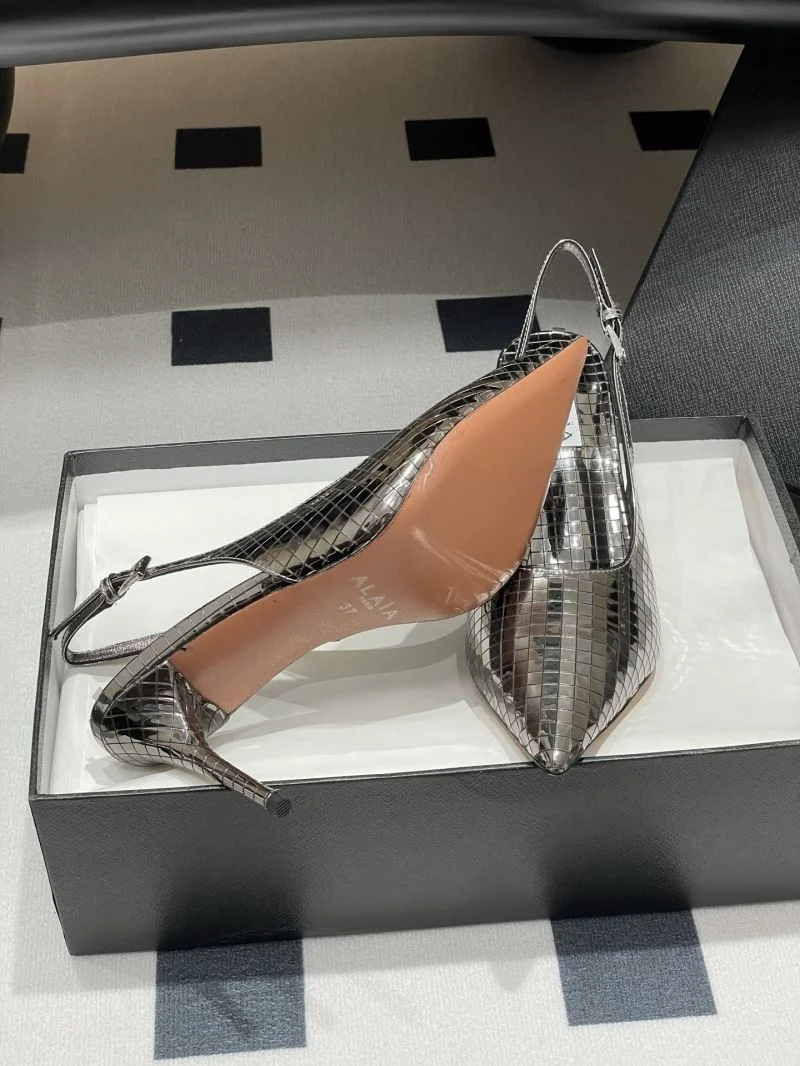 Alaia Sandals Sophisticated 10732