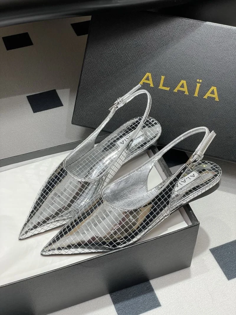 Alaia Sandals WrinkleFree 10758
