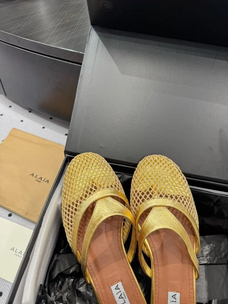 Chic Alaia Sandals 10724