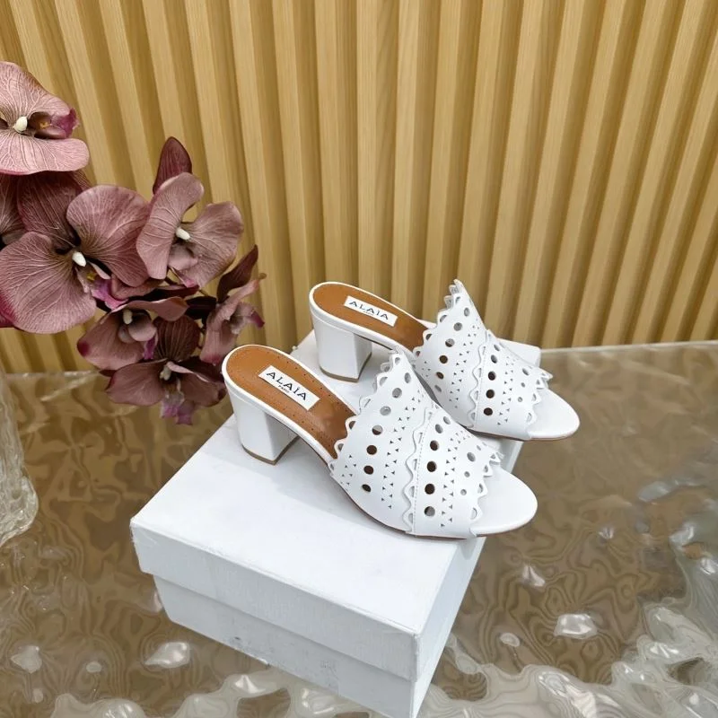 Efficient Alaia Sandals 10742