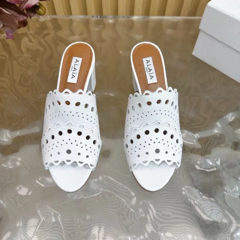 Efficient Alaia Sandals 10742
